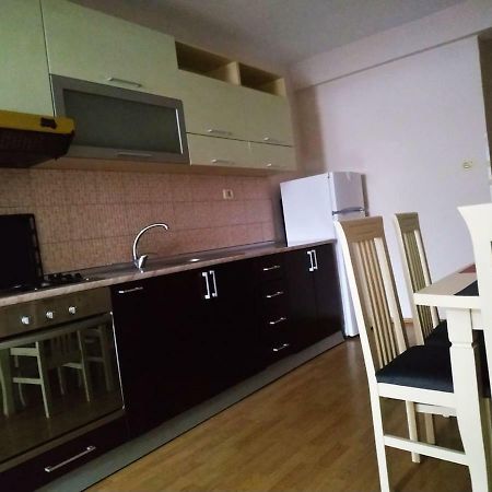 Lovely Apt At The Heart Of The City&Near The Lake Pogradec Extérieur photo
