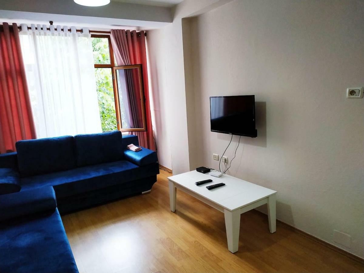 Lovely Apt At The Heart Of The City&Near The Lake Pogradec Extérieur photo