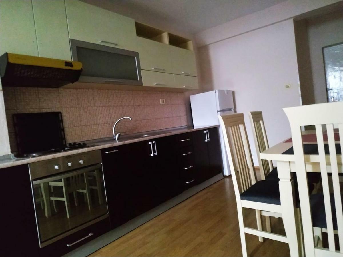 Lovely Apt At The Heart Of The City&Near The Lake Pogradec Extérieur photo