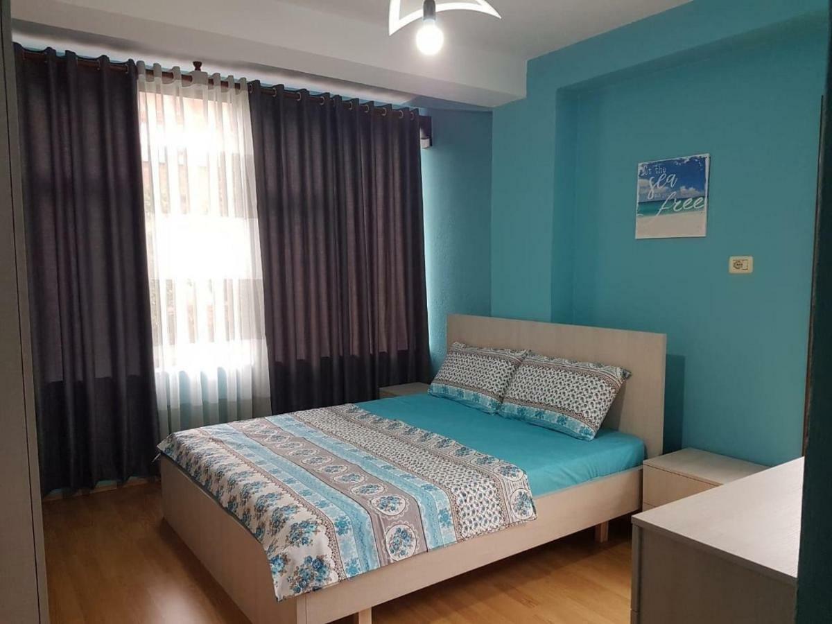 Lovely Apt At The Heart Of The City&Near The Lake Pogradec Extérieur photo