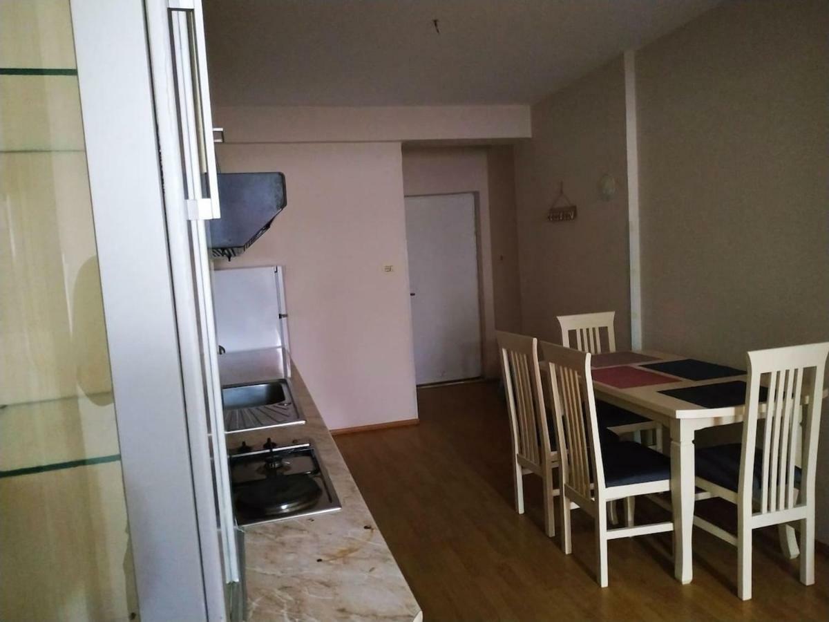 Lovely Apt At The Heart Of The City&Near The Lake Pogradec Extérieur photo