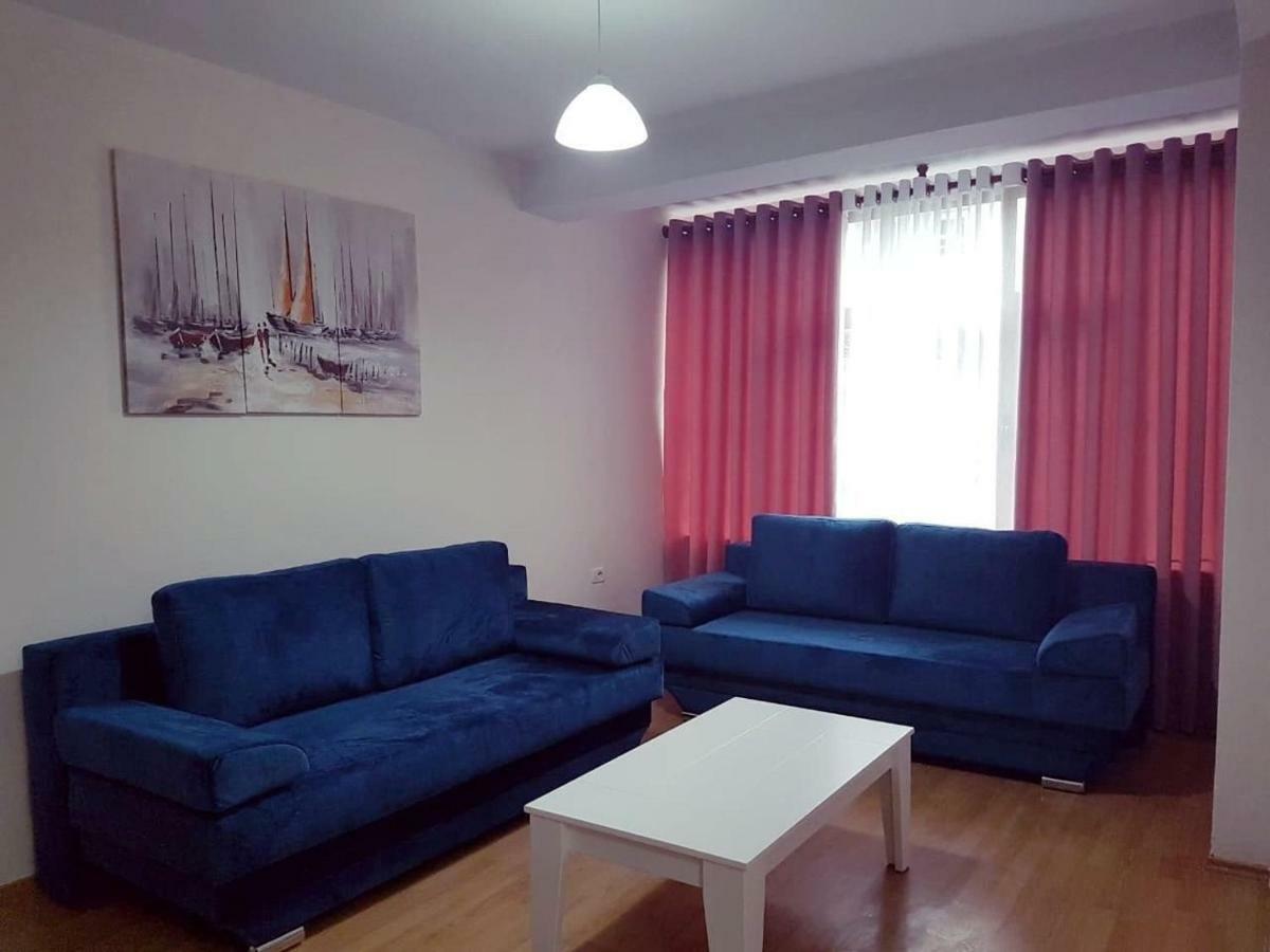 Lovely Apt At The Heart Of The City&Near The Lake Pogradec Extérieur photo